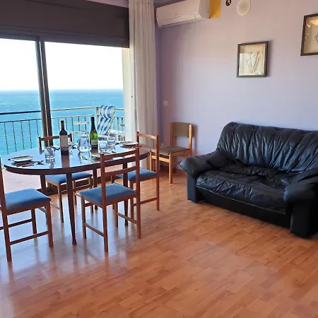 5594 In Appartement Llança